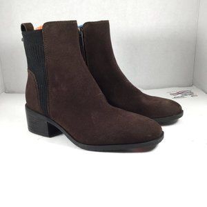 REACTION KENNETH COLE Salt Leather Stretch Chelsea Bootie Brown Size 6